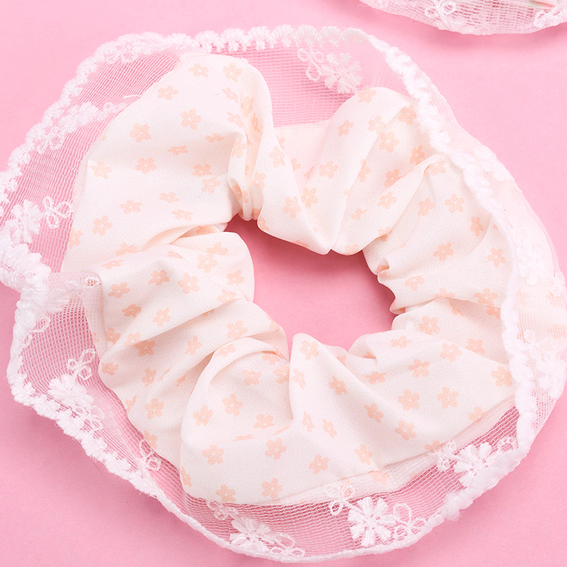 New Lace Scrunchie