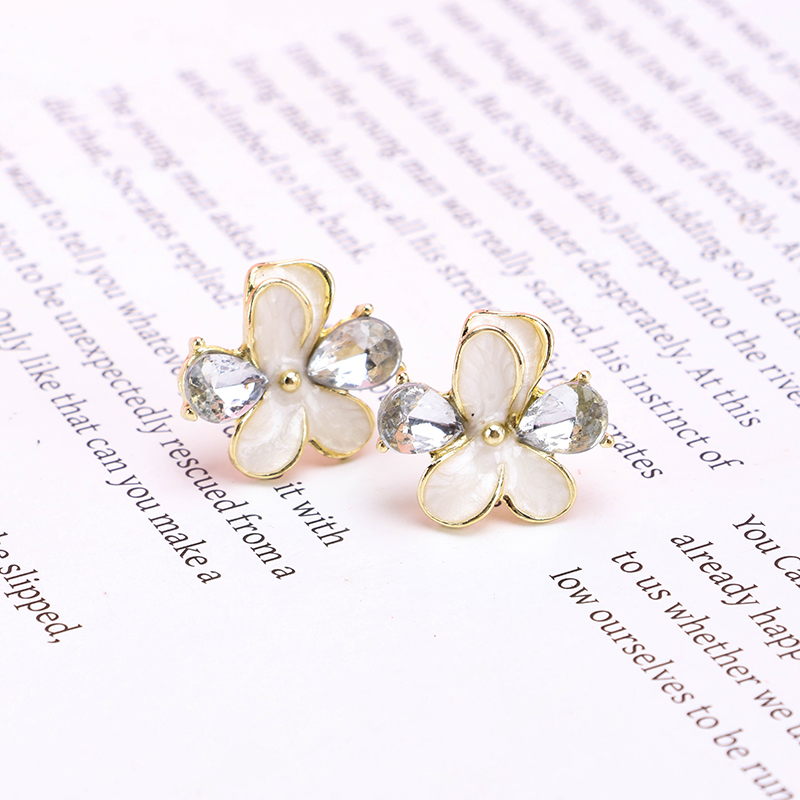 Zircon Enamel Flower Ear Stud