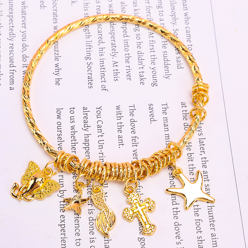 Vintage Gold Pendant Coil Bangle Alloy 4021100232