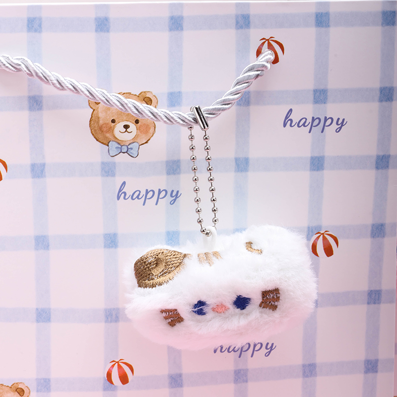 Medium Vertical Lucky Gift Bag with Pendant ST622-02