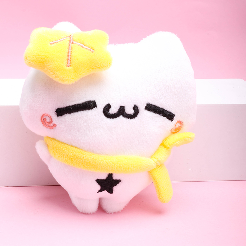 Plush Scarf Maple Cat Charm