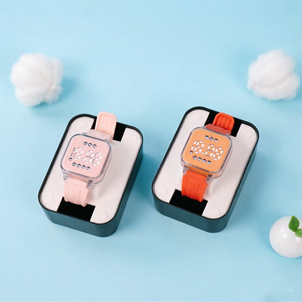 XHTX-115 Fashion Digital Watch