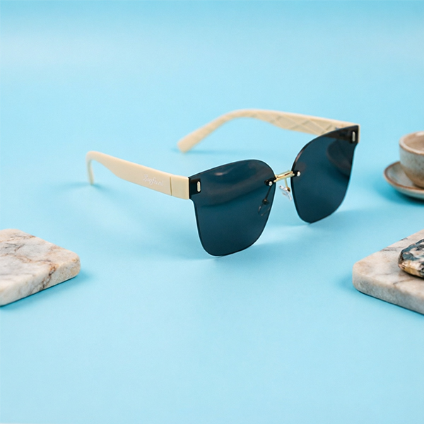 8507 UV Plastic Sunglasses 104100017