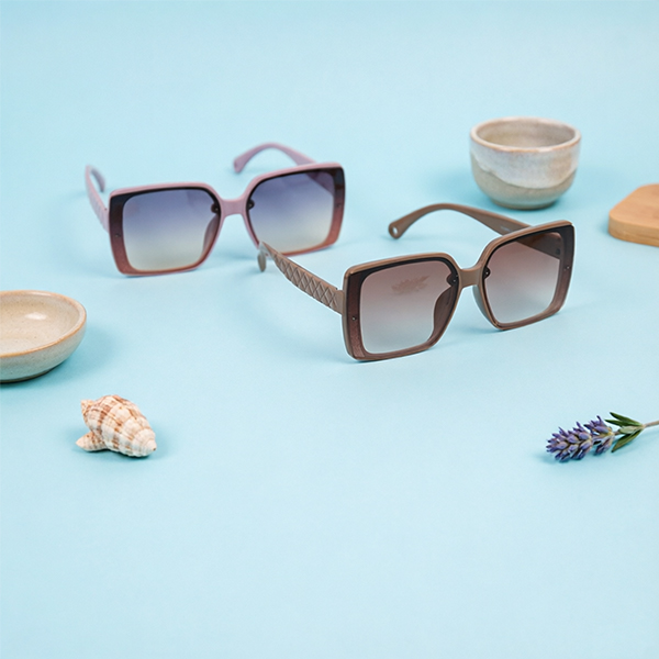 9999 UV Plastic Sunglasses 104100018