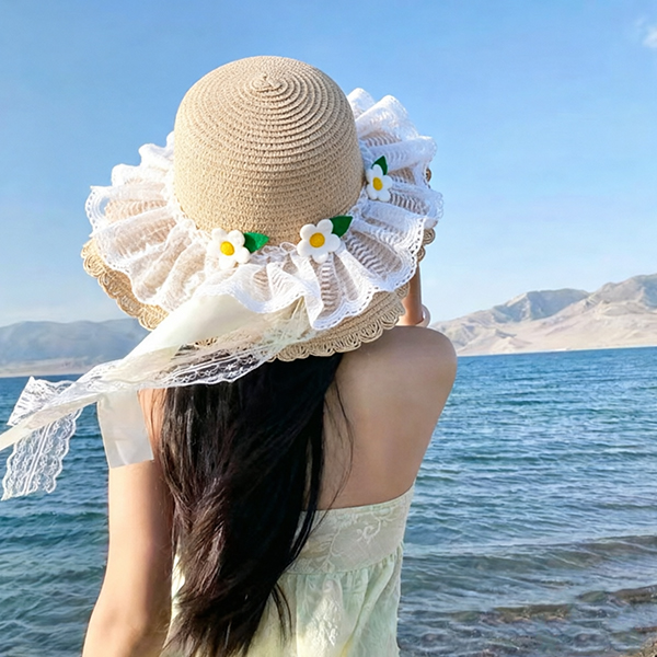 Daisy Lace Trim Woven Hat