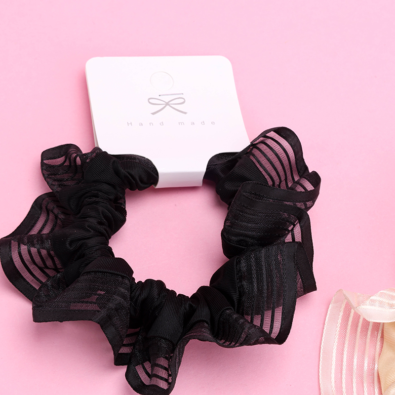 Boxed Striped Yarn Edge Fabric Hair Scrunchie 4012101887