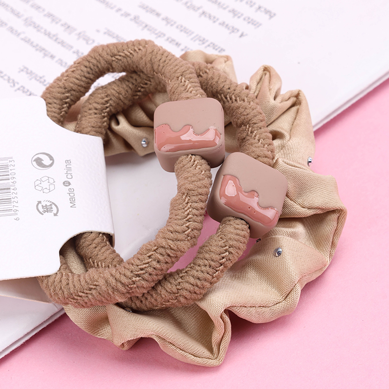 Curry Drop Oil Cube Hair Tie