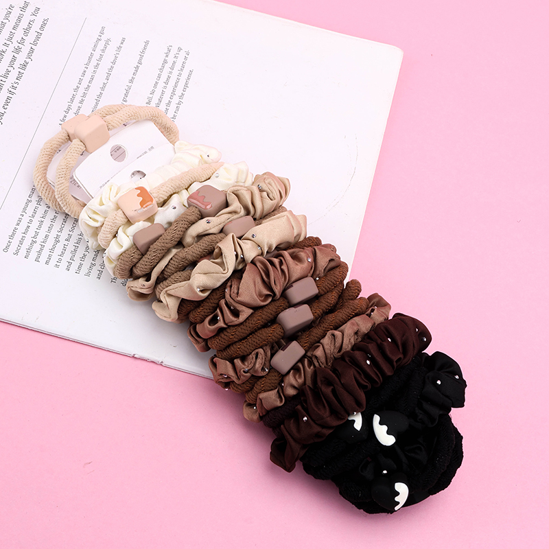 Curry Drop Oil Cube Hair Tie
