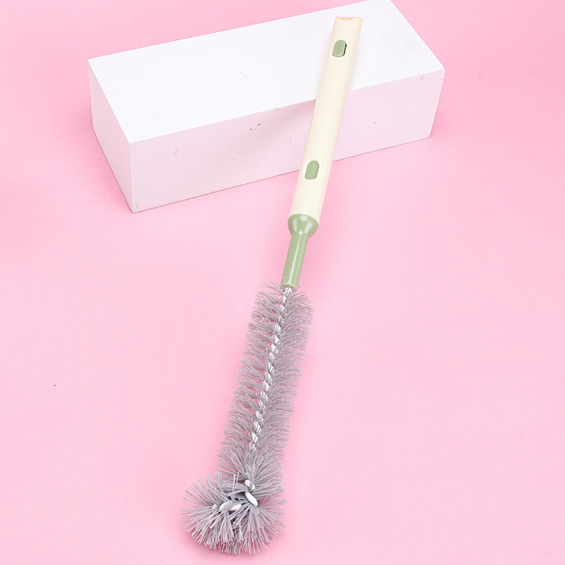 5037 Retractable Long Handle Cleaning Brush