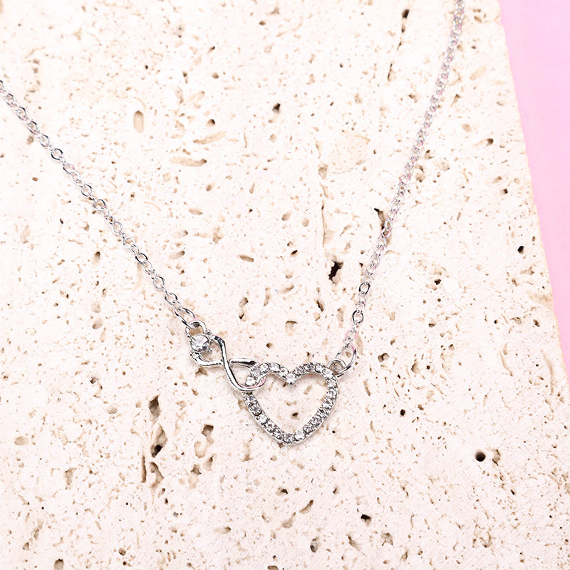 Rhinestone Heart Bow Necklace