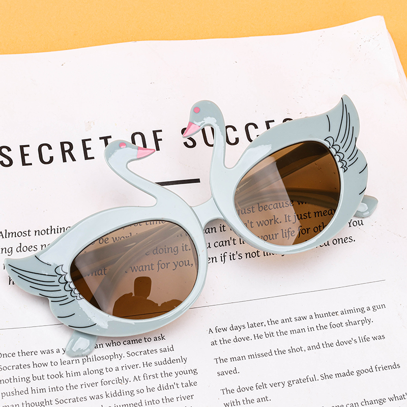 Handle High Quality Children's Sunglasses 3061400120
