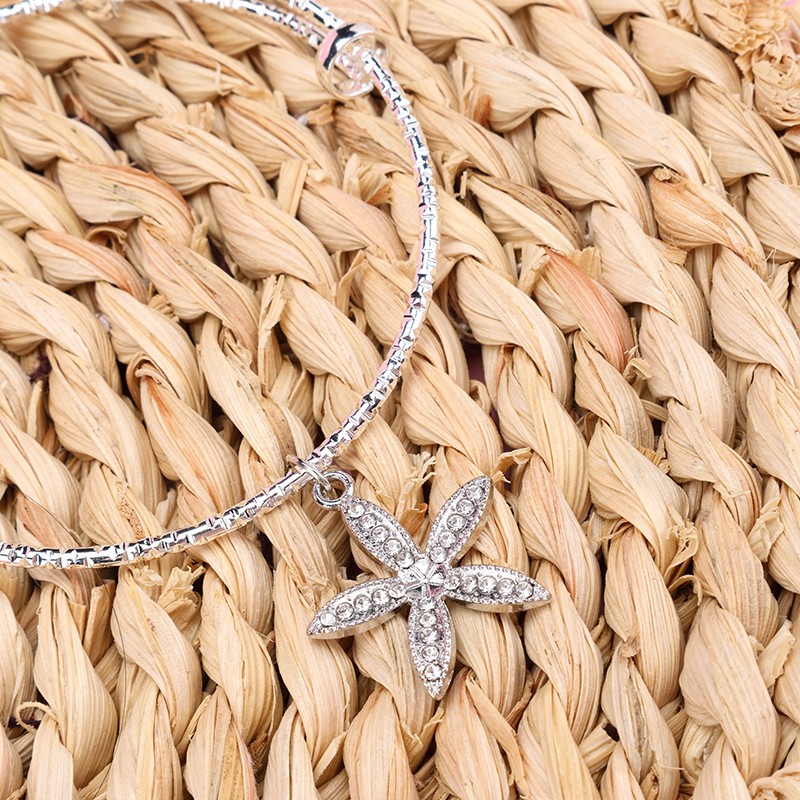 GSZ-2093 Full Rhinestone Leaf Bangle Alloy