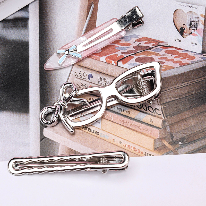 Silver Duckbill Hair Clip 4010402825