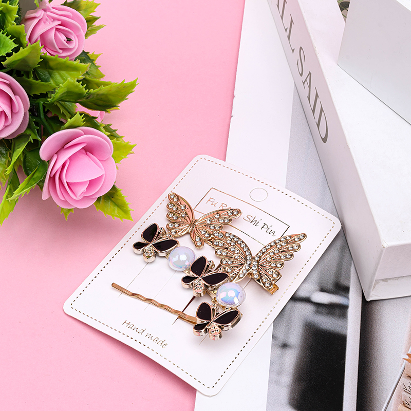 Boxed Pearl Rhinestone Accessories Duckbill Hair Clip Set Alloy Code 4010402841