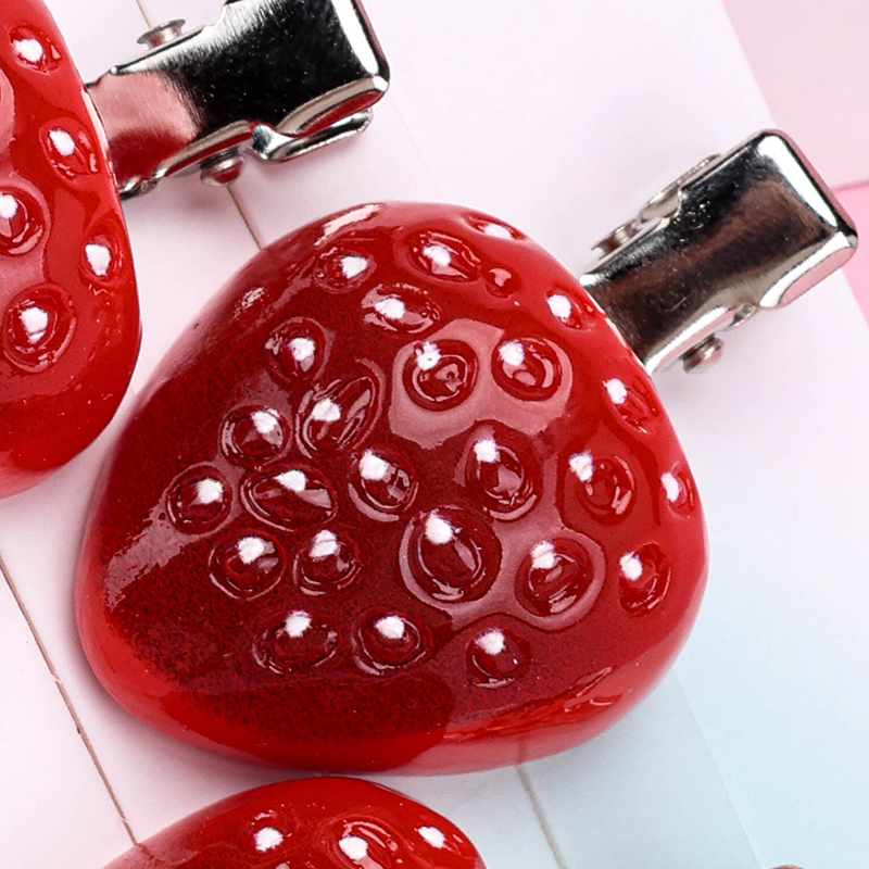 Strawberry Duckbill Hair Clip 4010402843