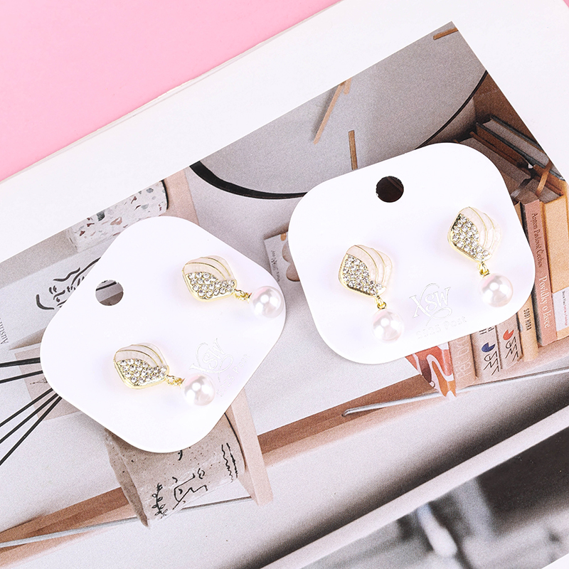 Enamel Rhinestone Shell Pearl Ear Studs