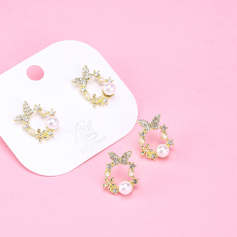 Pearl Butterfly Garland Ear Studs