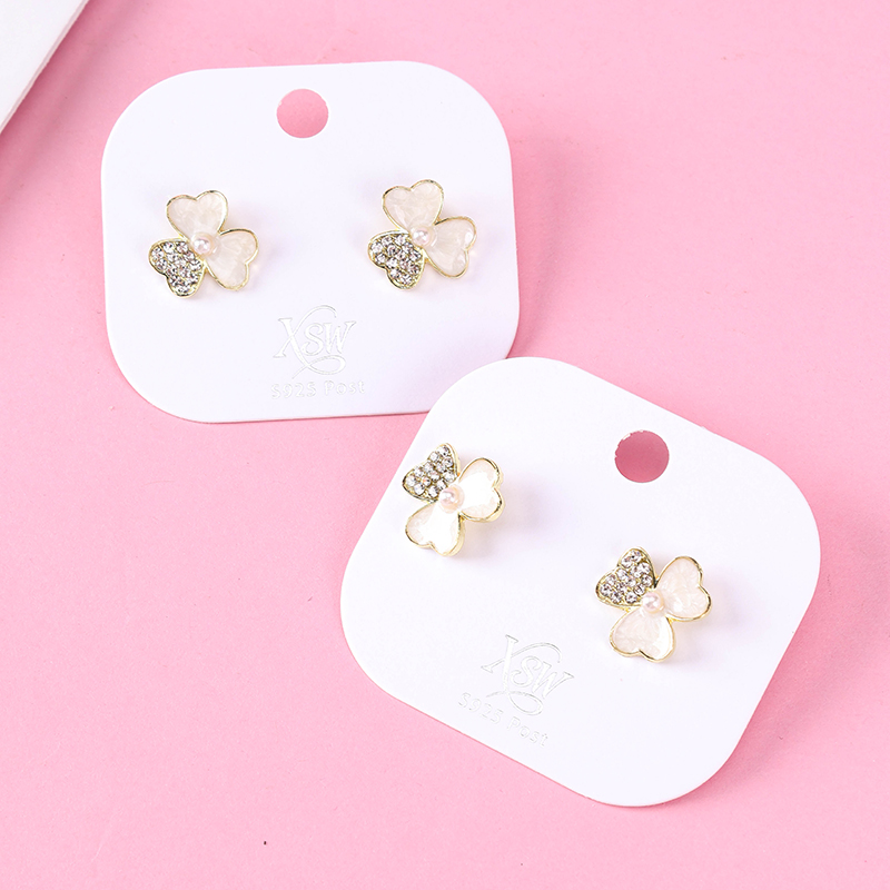 Enamel Rhinestone Flower Ear Studs