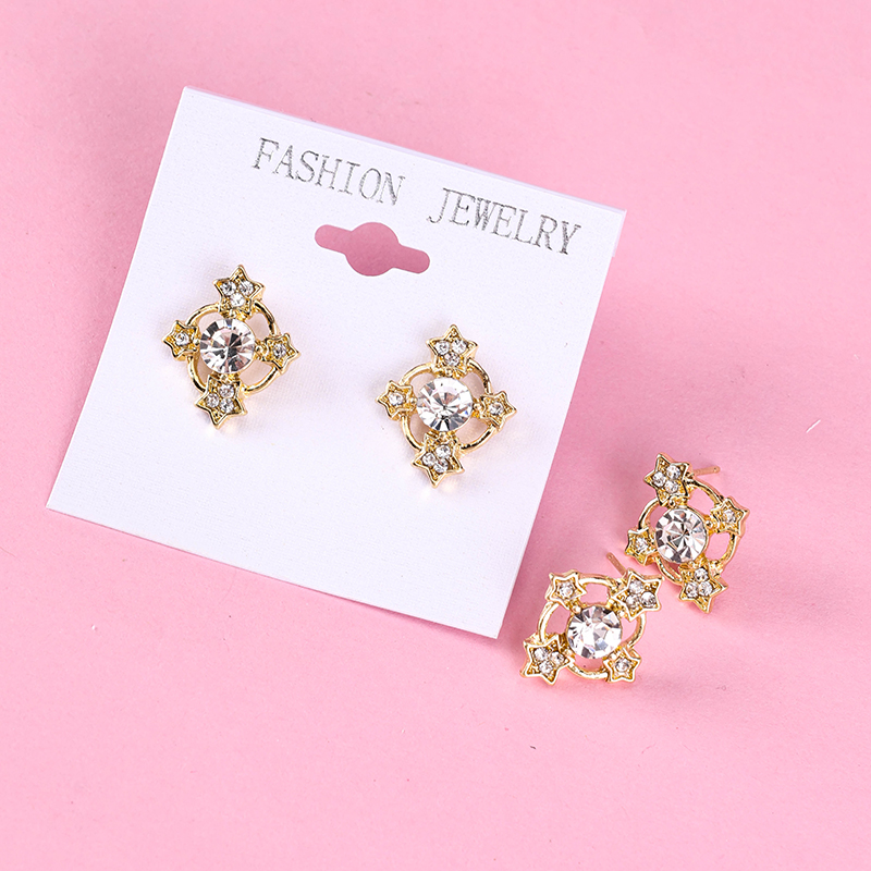 Sparkling CZ Flower Ear Studs
