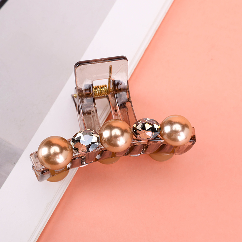 Pearl Zircon Medium Hair Claw Clip