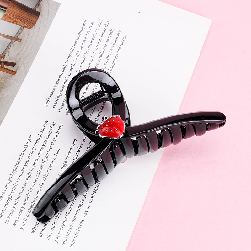 13 cm GPPS Hair Claw Clip Strawberry Accessory Black 4011801289