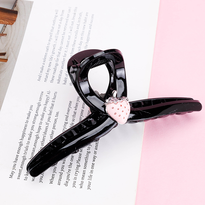 13 cm GPPS Hair Claw Clip Strawberry Accessory Black 4011801289