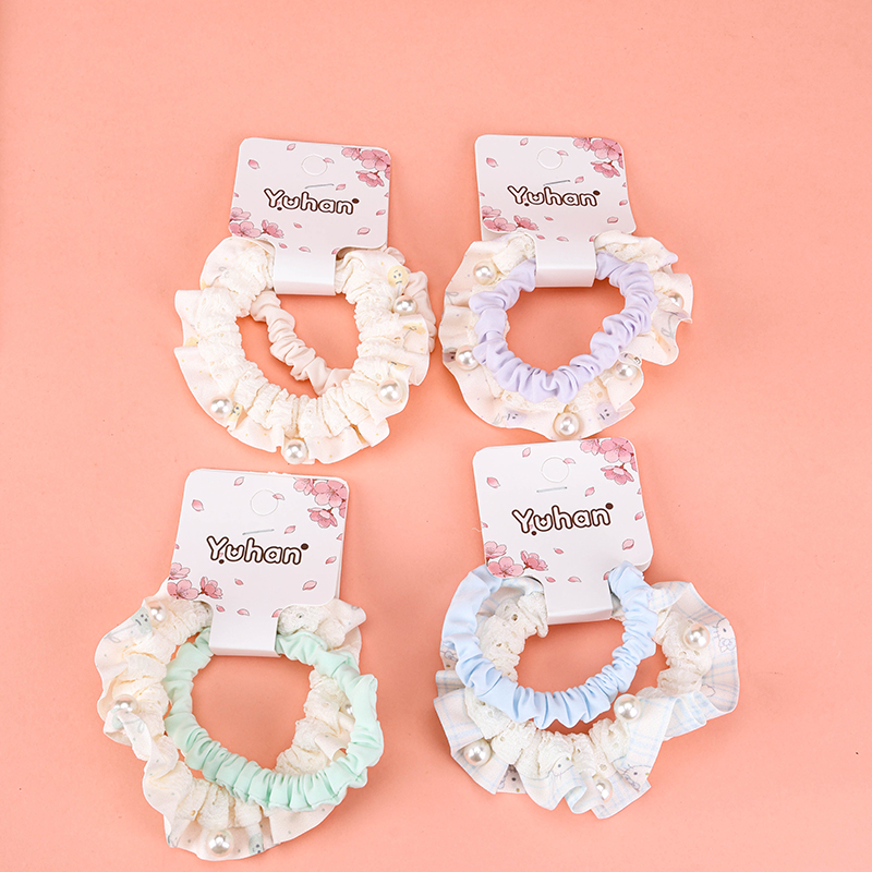 Hollow Bead Scrunchie