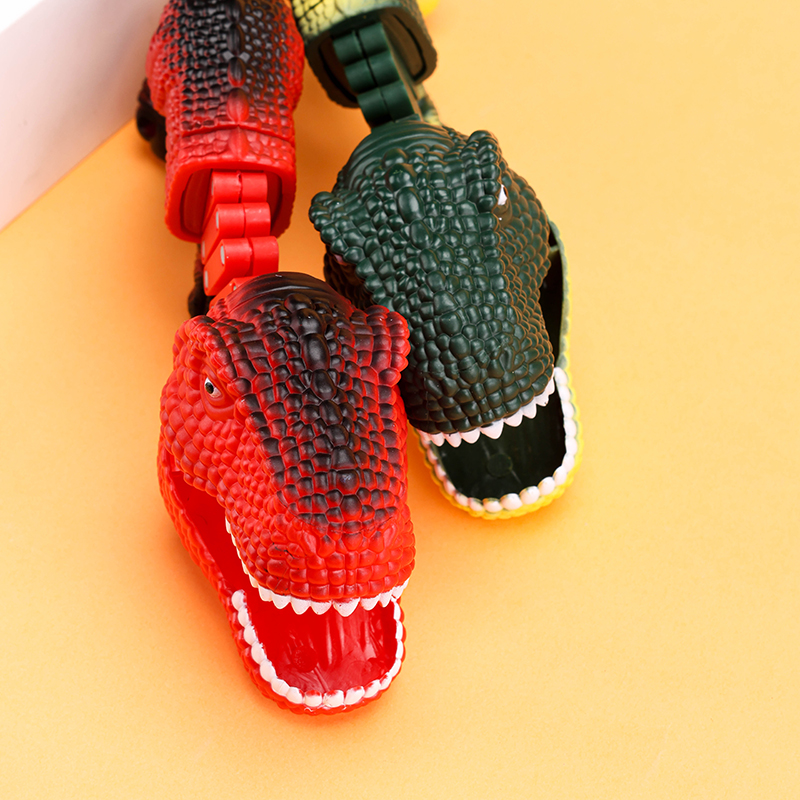 Telescopic dinosaur clip