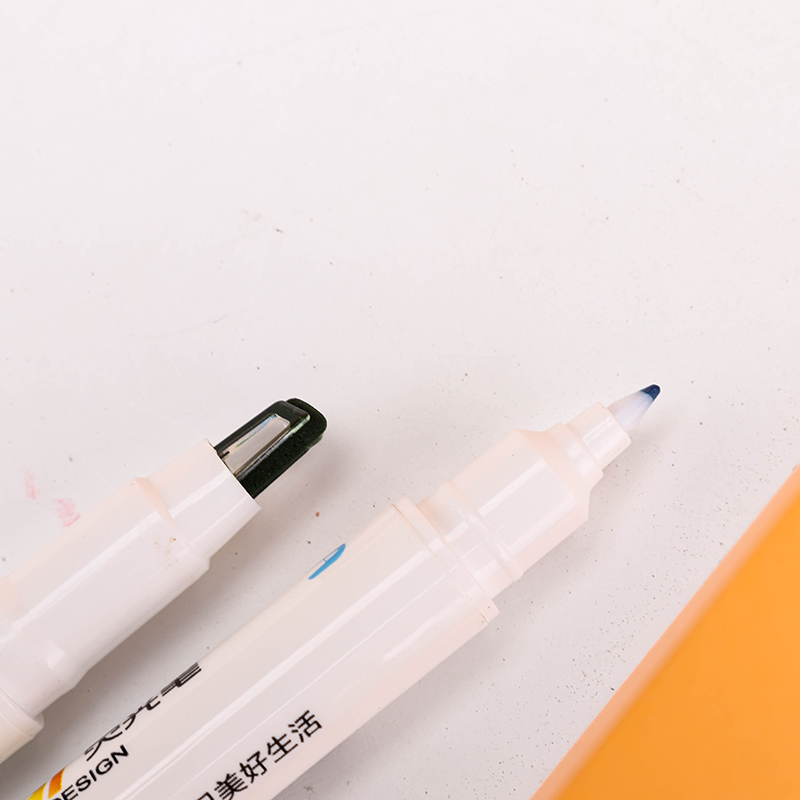 Dual Tip Highlighter Pen