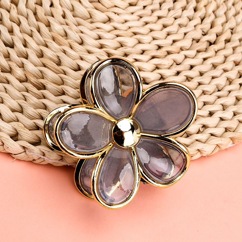 Flower Gold Trim Medium Hair Claw Clip