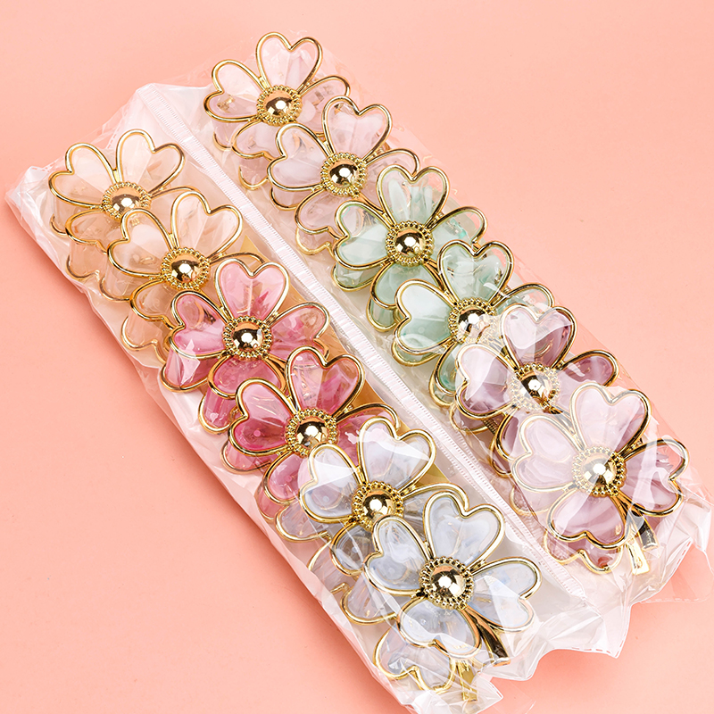 Gold Trim Medium Hair Claw Clip 4012000358