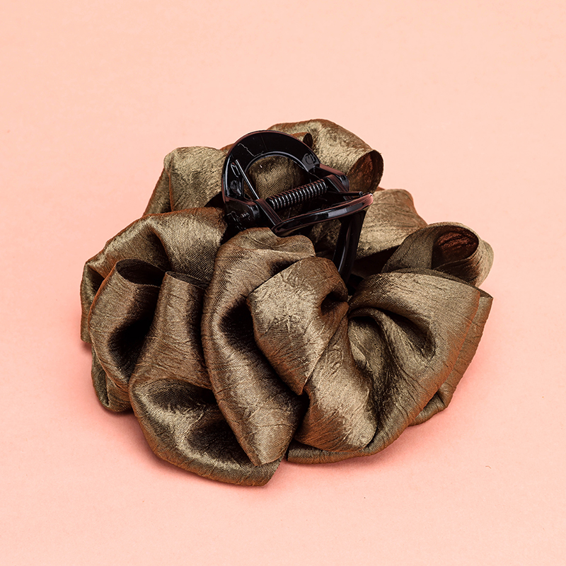 8 cm PS Vintage Satin Cloud Medium Hair Claw Clip 4012000368