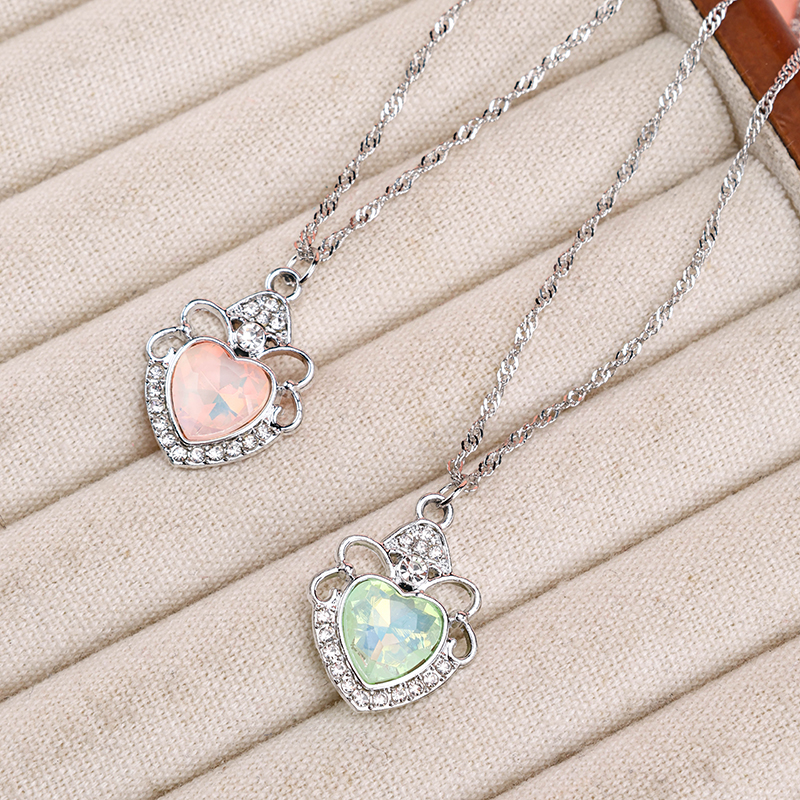 Crown Heart Crystal Necklace