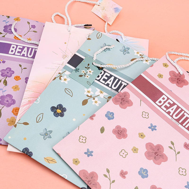 33 x 25 cm Gift Bag