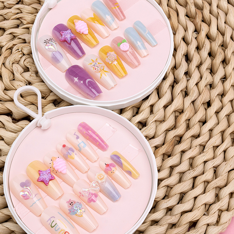 Cartoon Print False Nails
