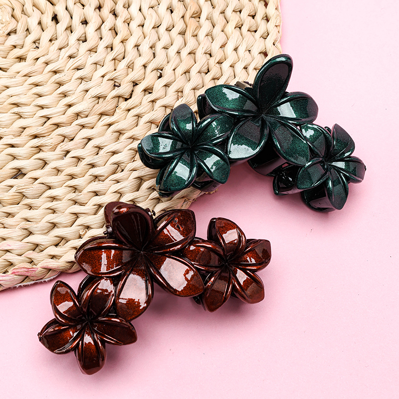 11 cm PS Hair Claw Clip Three Frangipani 4011801328