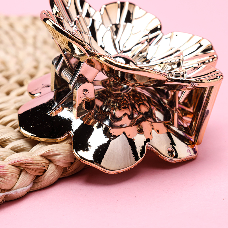 7 cm Flower Medium Hair Claw Clip