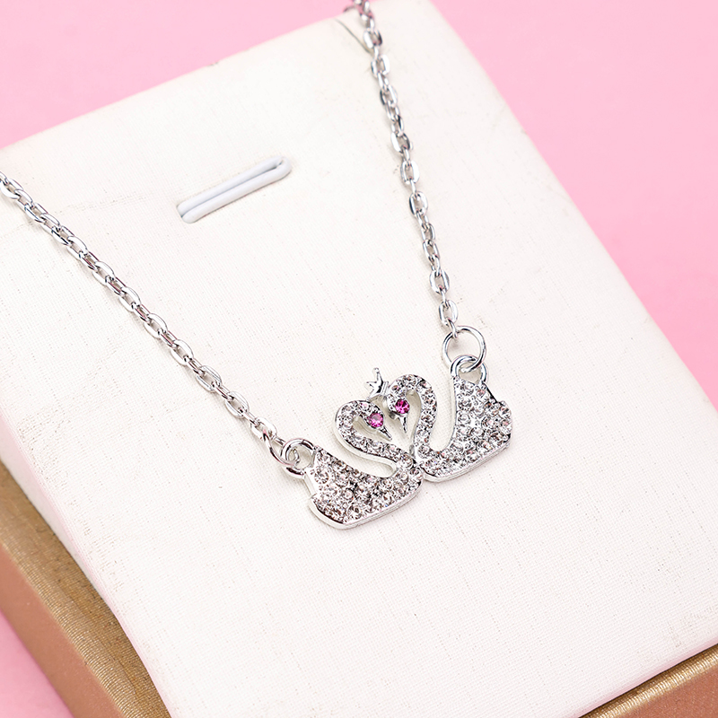 Full Diamond Swan Wave Necklace