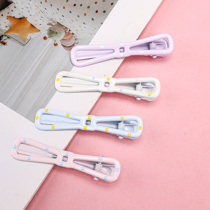 Colorful Dot Duckbill Clip Set