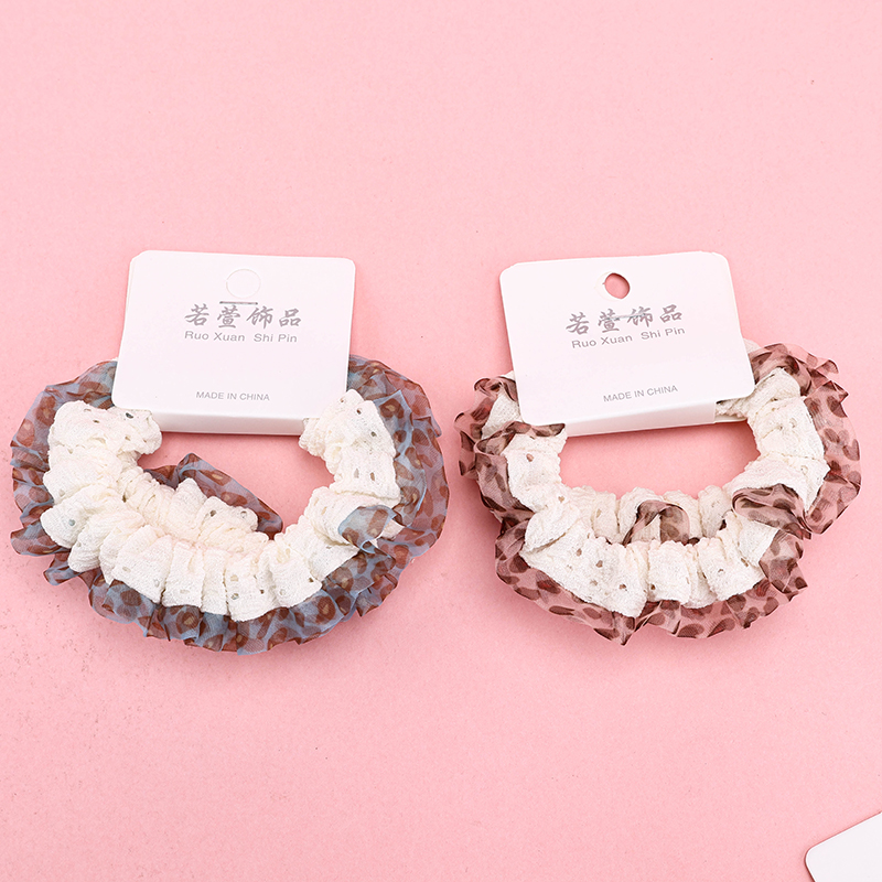 2-Pack Leopard Print Hollow Yarn Hair Tie