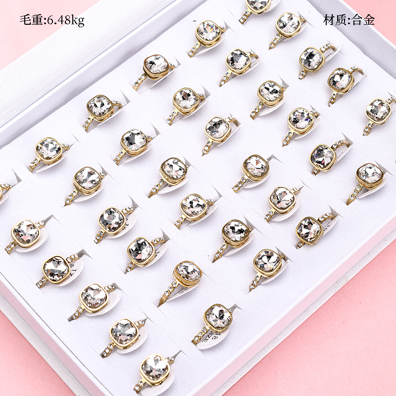 Square Zircon Ring Alloy 4020700102