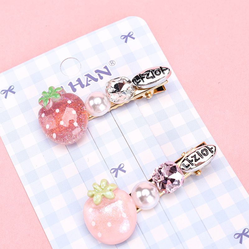 Strawberry Pair Duck Hair Clip Plastic 4010402941