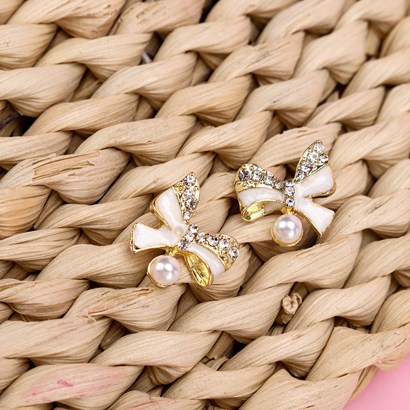 Pearl Enamel Butterfly Ear Studs