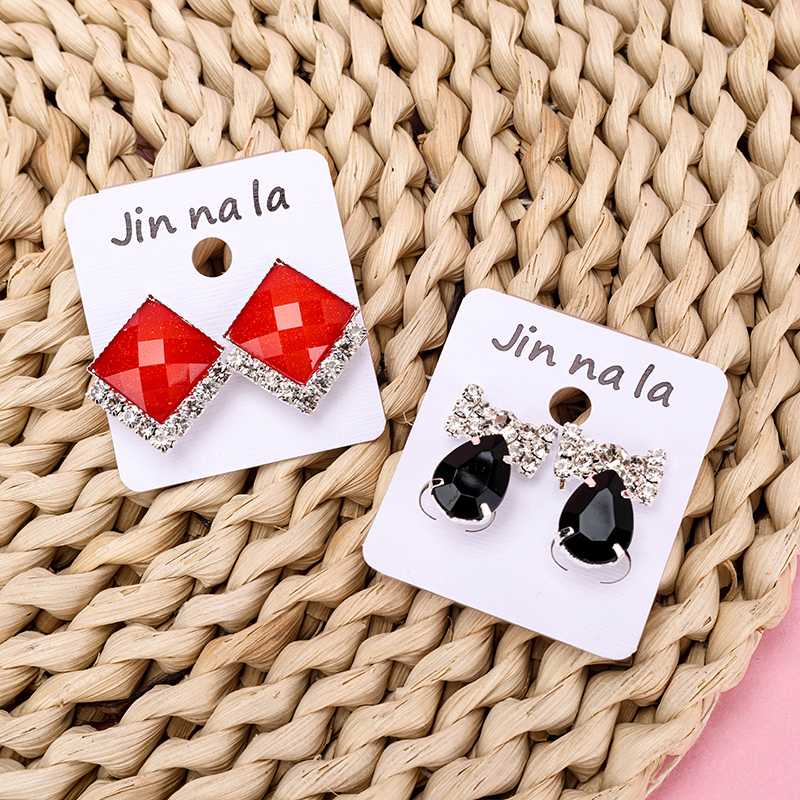 Long Bar Crystal Rhinestone Ear Clip