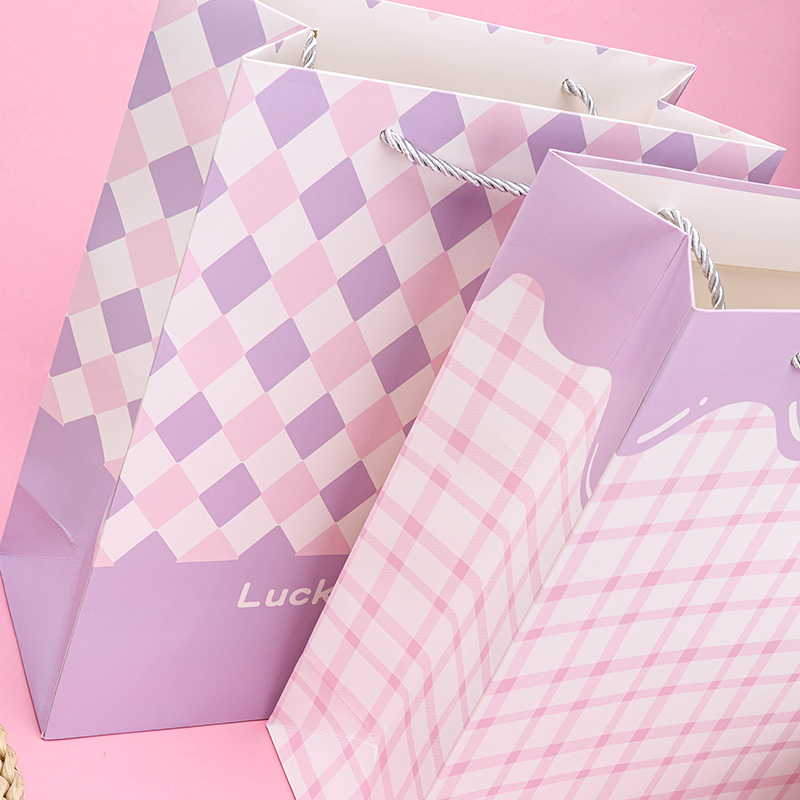 ST512-11 Romantic Plaid Vertical Large Gift Bag