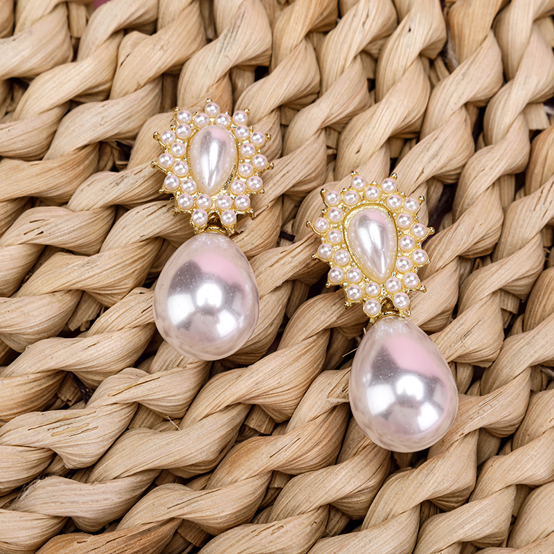 French Drop Pearl Ear Studs