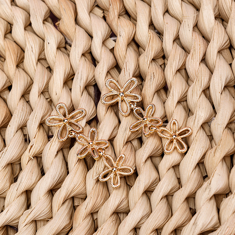 Long Hollow Flower Ear Studs