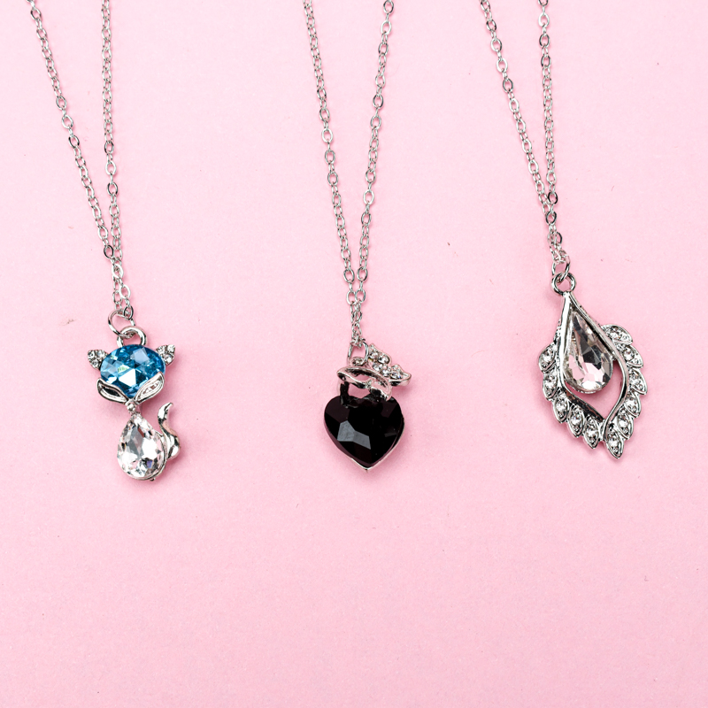 Zircon Pendant Necklace